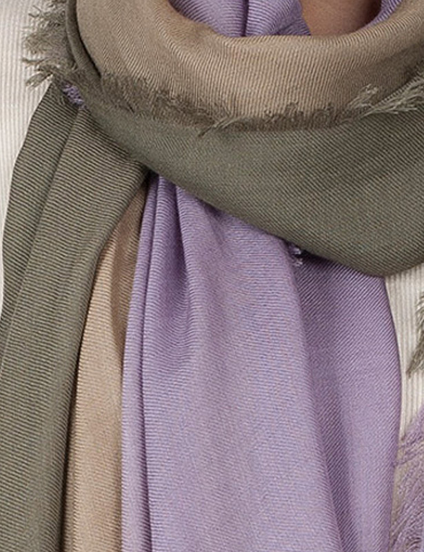 dolly-stole-modal-cashmere-galles-detail.jpg