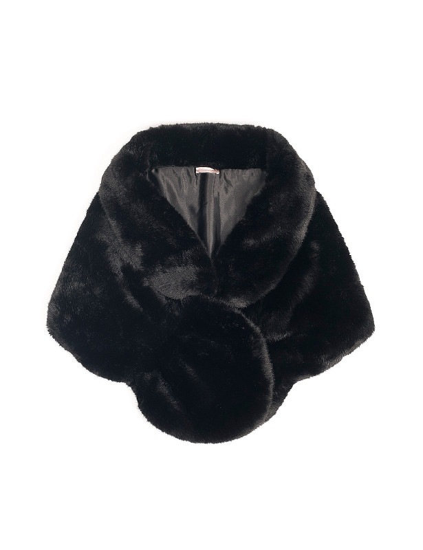 elizabeth-cape-eco-fur-nero-emotional_1.jpg
