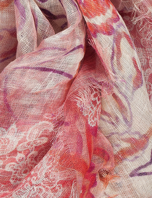 irma-li-stole-linen-fuxia-detail.jpg