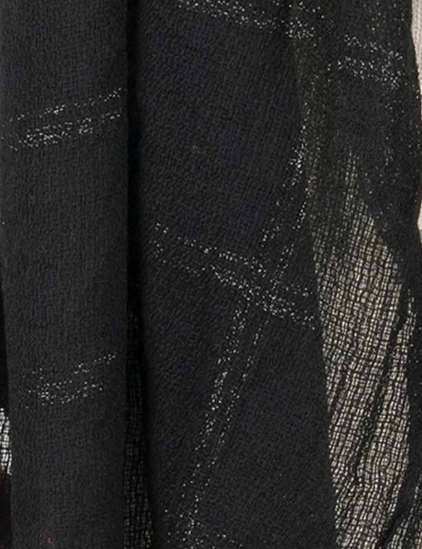 livia-stole-mix-wool-black-detail.jpg