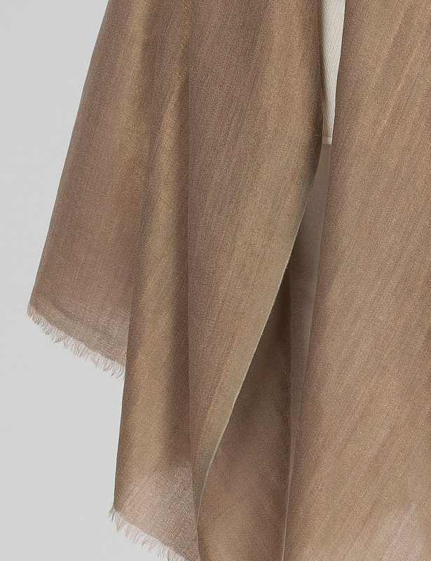 noel-stole-mix-wool-gold-detail.jpg