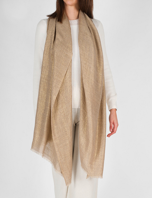 lex-stole-mix-wool-gold-worn.jpg