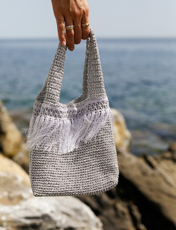 marrakech_bag-met-yarn-silver-worn.jpg